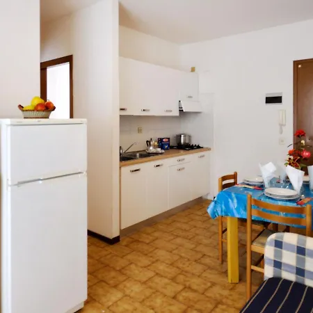 Pleione-2 By Interhome ביביונה